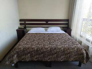 Гостиница Флора Адлер Стандартный двухместный номер с 1 кроватью или 2 отдельными кроватями-40